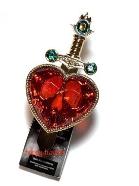 EVIL QUEEN PIERCED HEART Wallflowers Nightlight Plug